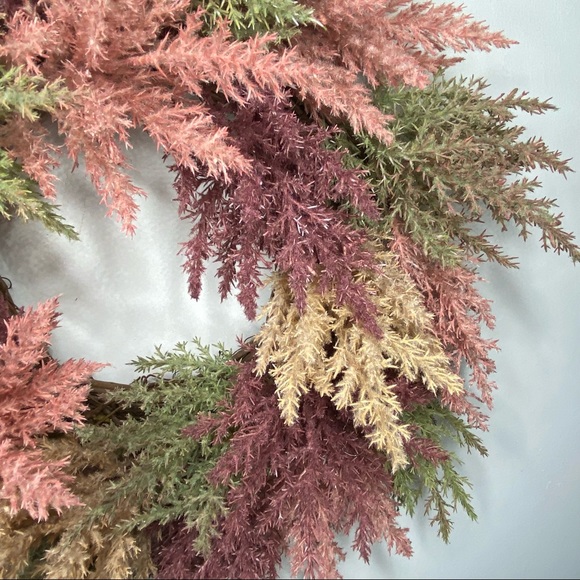 🌿SOLD🌿Natural Spring Wreath Multi Color Faux Astilbe - Picture 5 of 6